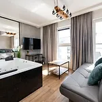 Relaxroom Szmaragd Apartamento Reda