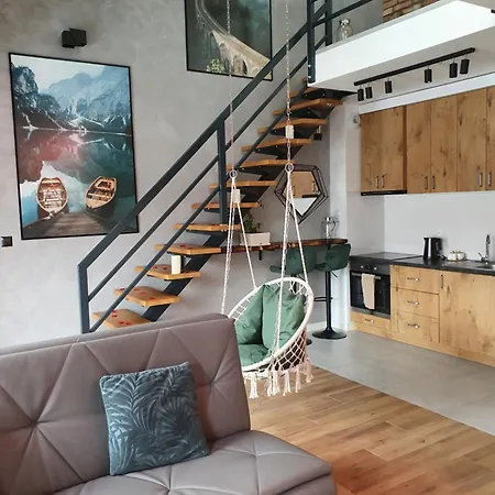 Relaxroom Szmaragd Apartamento *