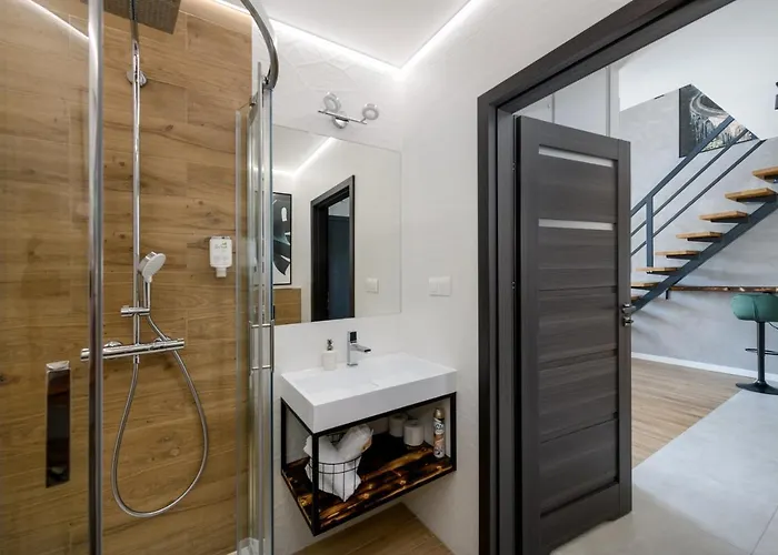 Relaxroom Szmaragd Appartement *